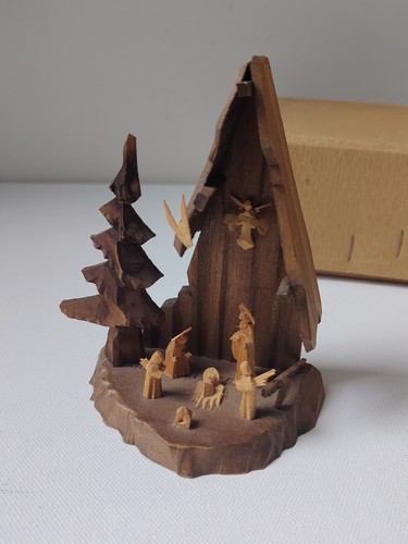 Alte mini holzkrippe - mini,