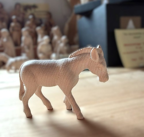 Neue krippenfiguren aus - neue,