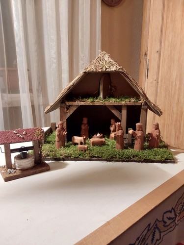 Alte weihnachtskrippe aus - weihnachtskrippe, holz