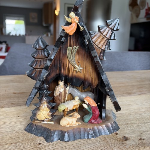 Alte krippe aus - krippe, kunststoff/